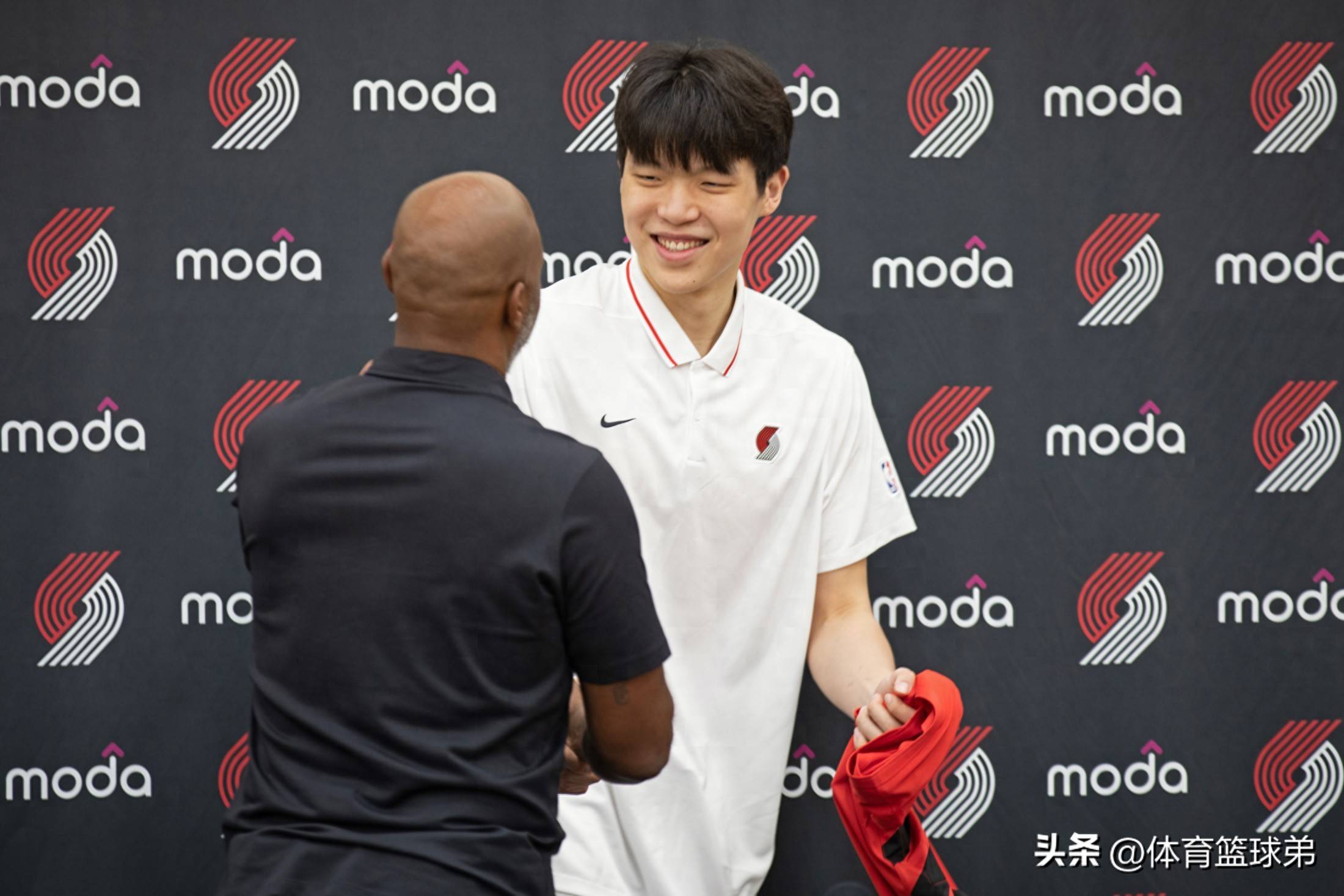 摩洛哥篮球明星在国际赛场实现突破