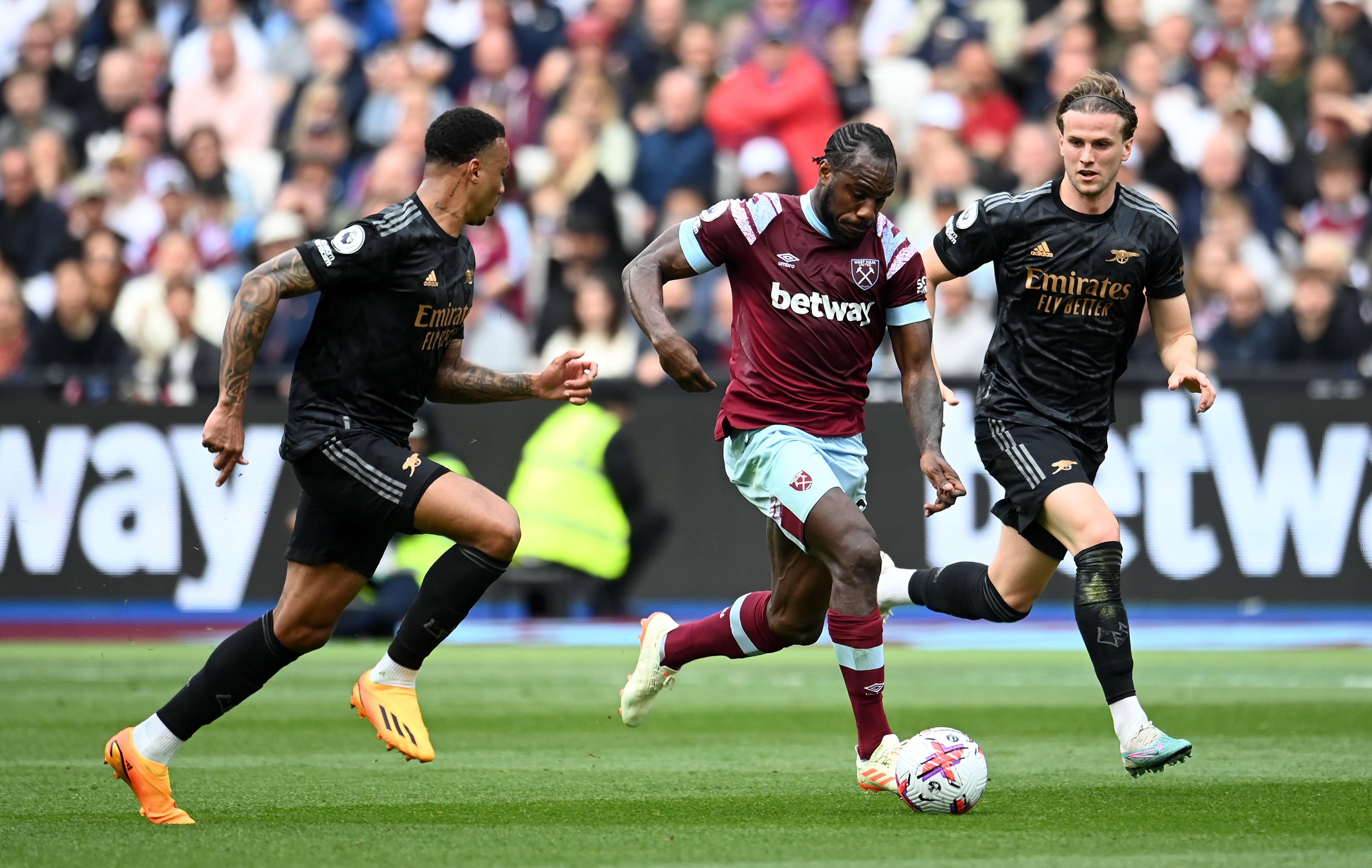 西汉姆客场击败切尔西，保级形势突显希望！的简单介绍