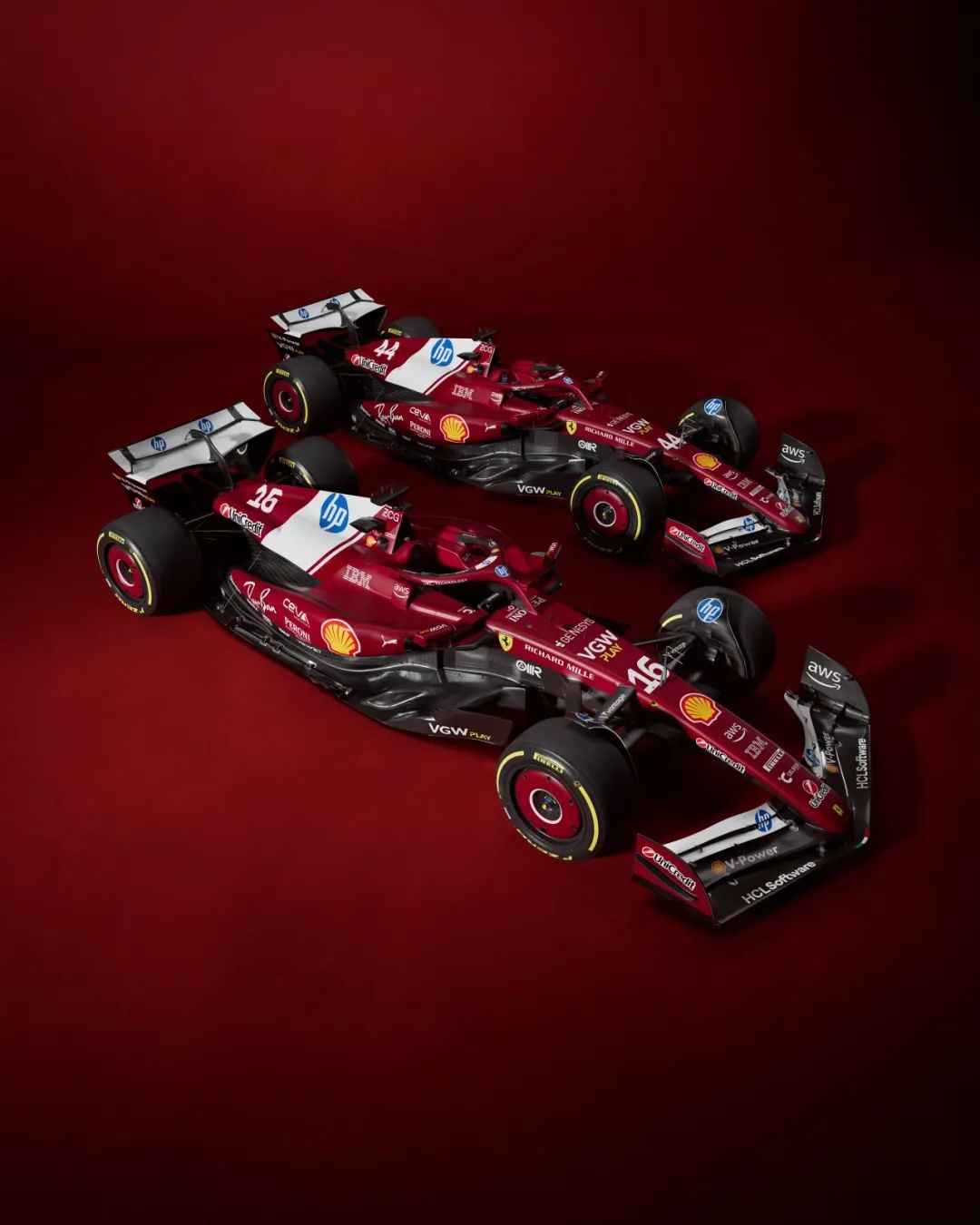 Leyu-包含红牛车队轻取索伯车队，塞恩斯扛起全队的词条